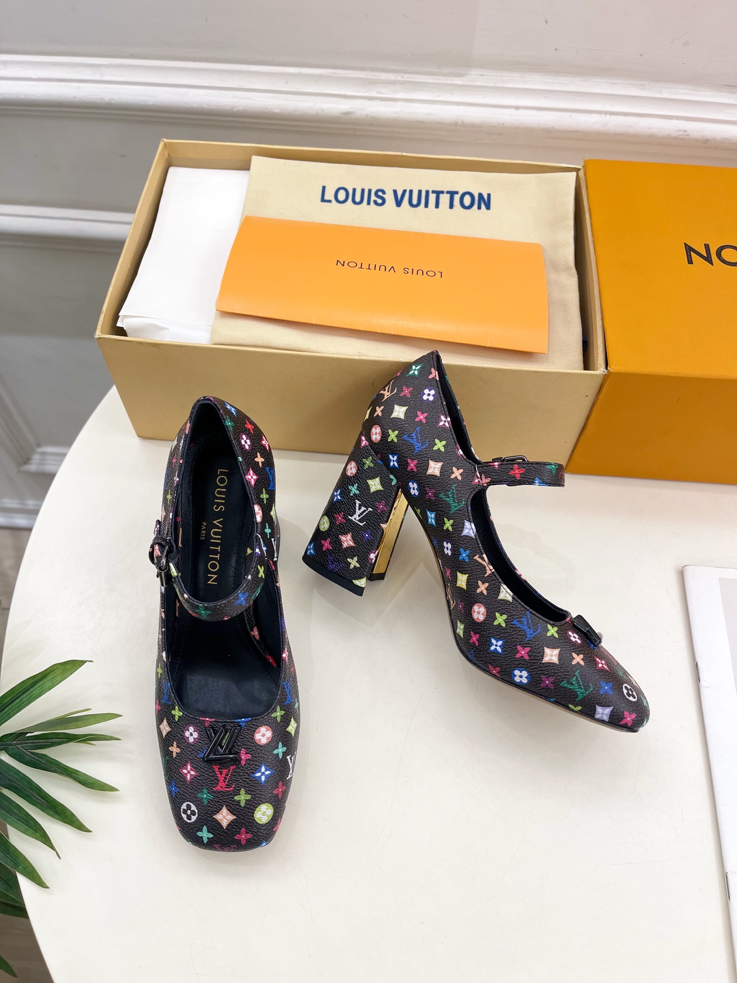 Women's high heels